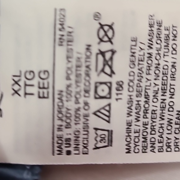 OLD NAVY Swim trunks XXL Board shorts pockets - Picture 5 of 10